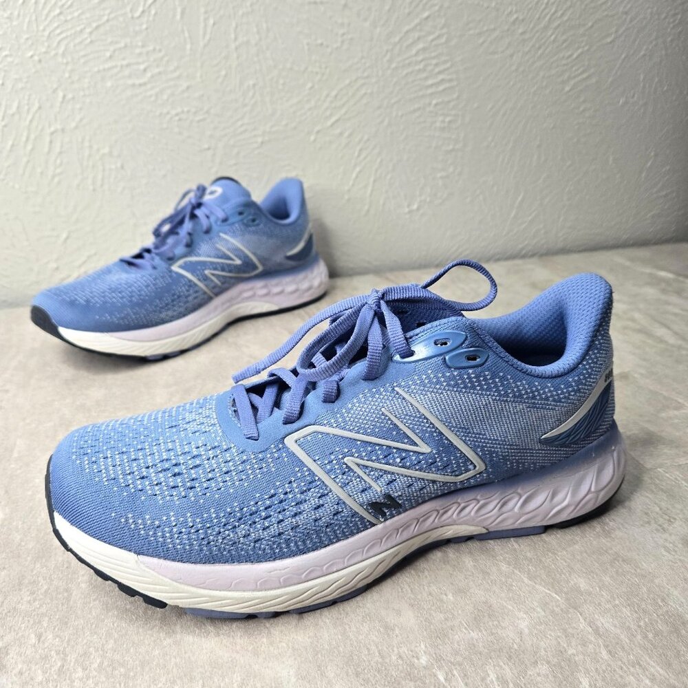 New Balance Women's Athletic Shoes in Blue and White